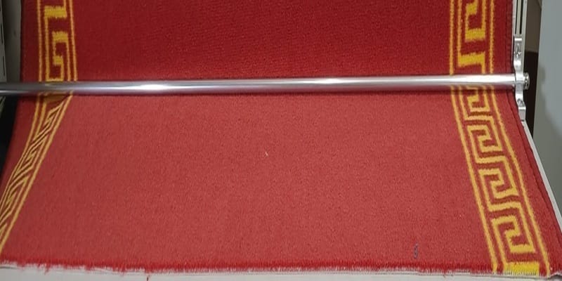 Kırmızı Bordürlü Yolluk — Çift Meander Bordürü